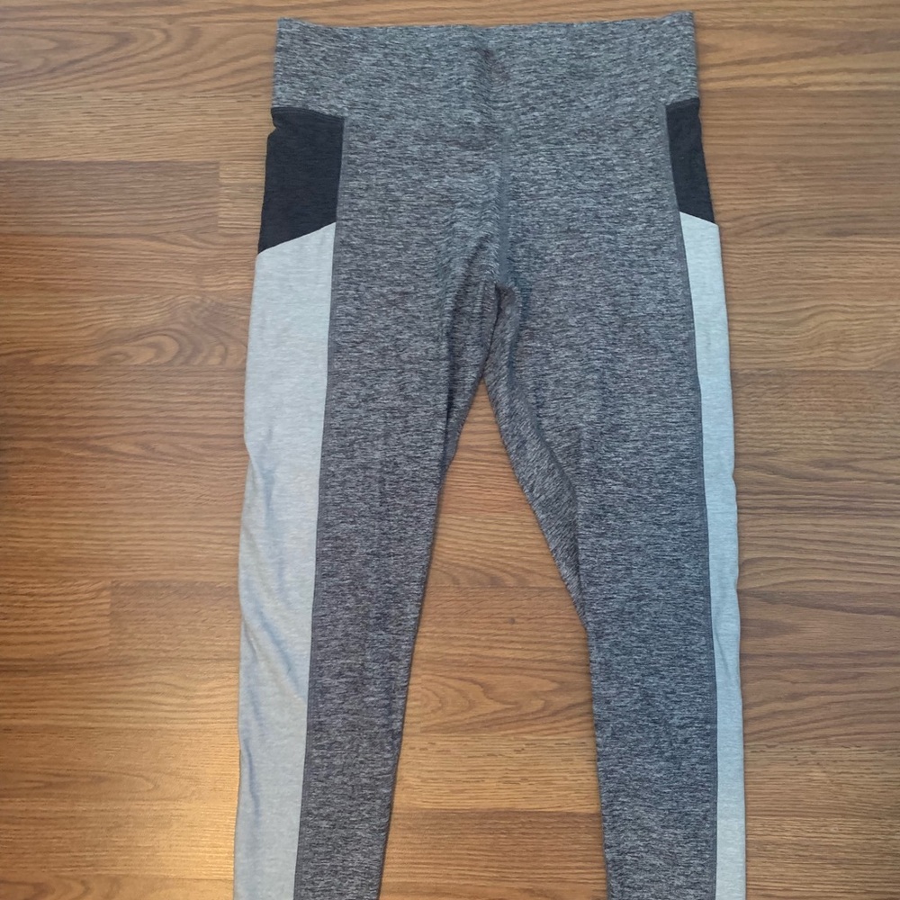 Victoria’s Secret PINK Workout Leggings